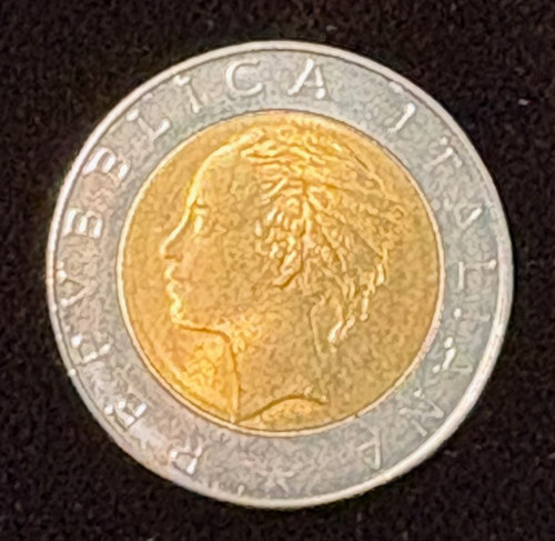 Pieces italy 500 lire - ,